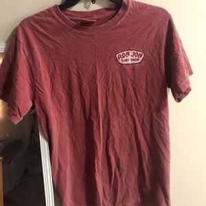 Rusty red Ron Jon t-shirt